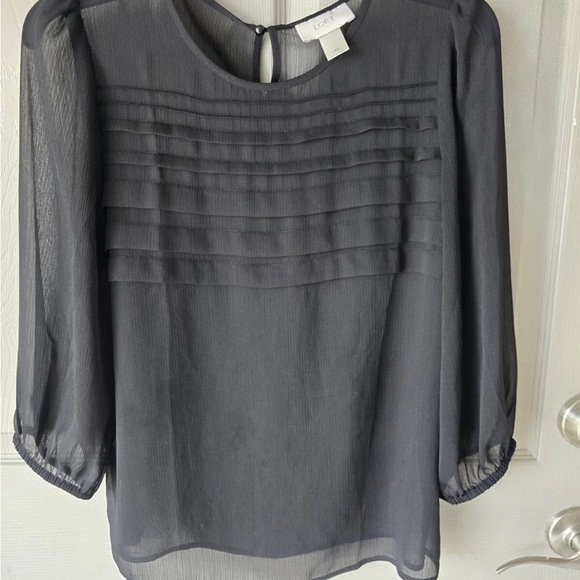 Loft Ann Taylor Sheer Blouse XS Black 3/4 Sleeves See Thru Pleated Front Y2k - Picture 2 of 11